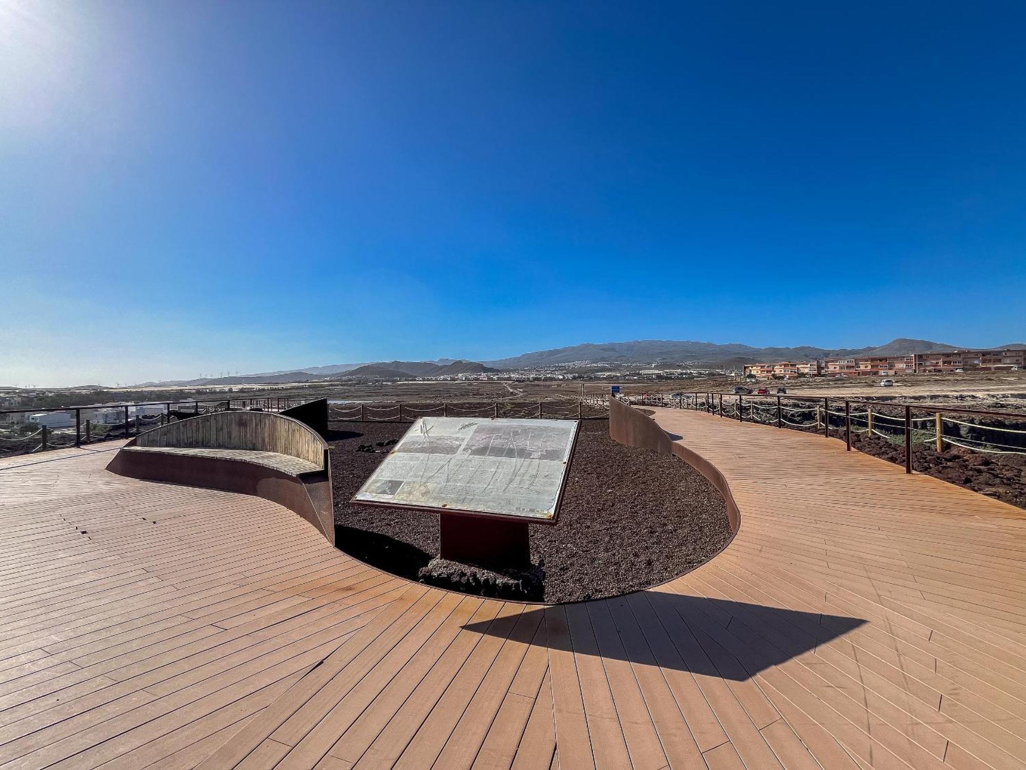 Apartment Playa Del El Burrero Vista Al Mar Lightbooking